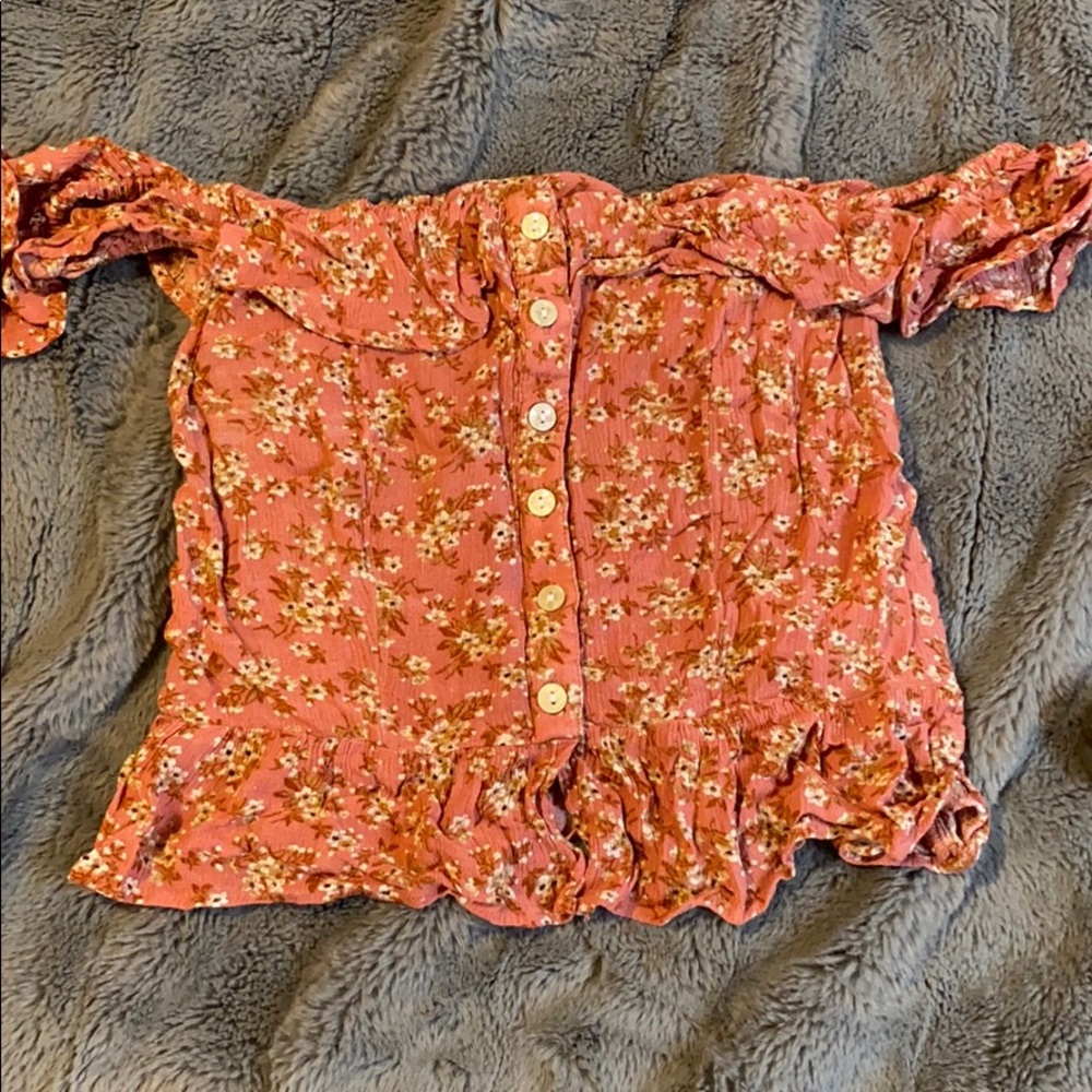 american eagle off the shoulder crop top